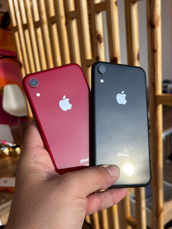 iPhone XR