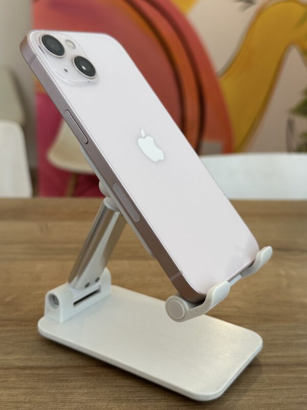 iPhone 13 - Image 5