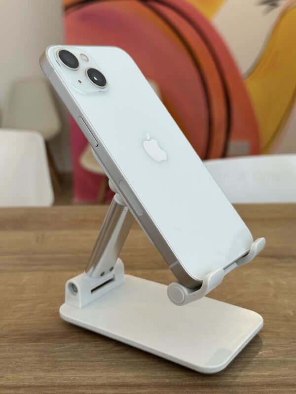 iPhone 13 - Image 2
